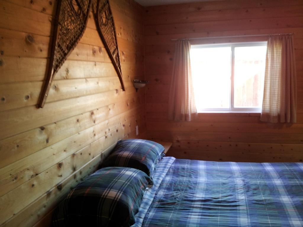 Steamboat Mountain Chalets Hotel Spillimacheen Cameră foto