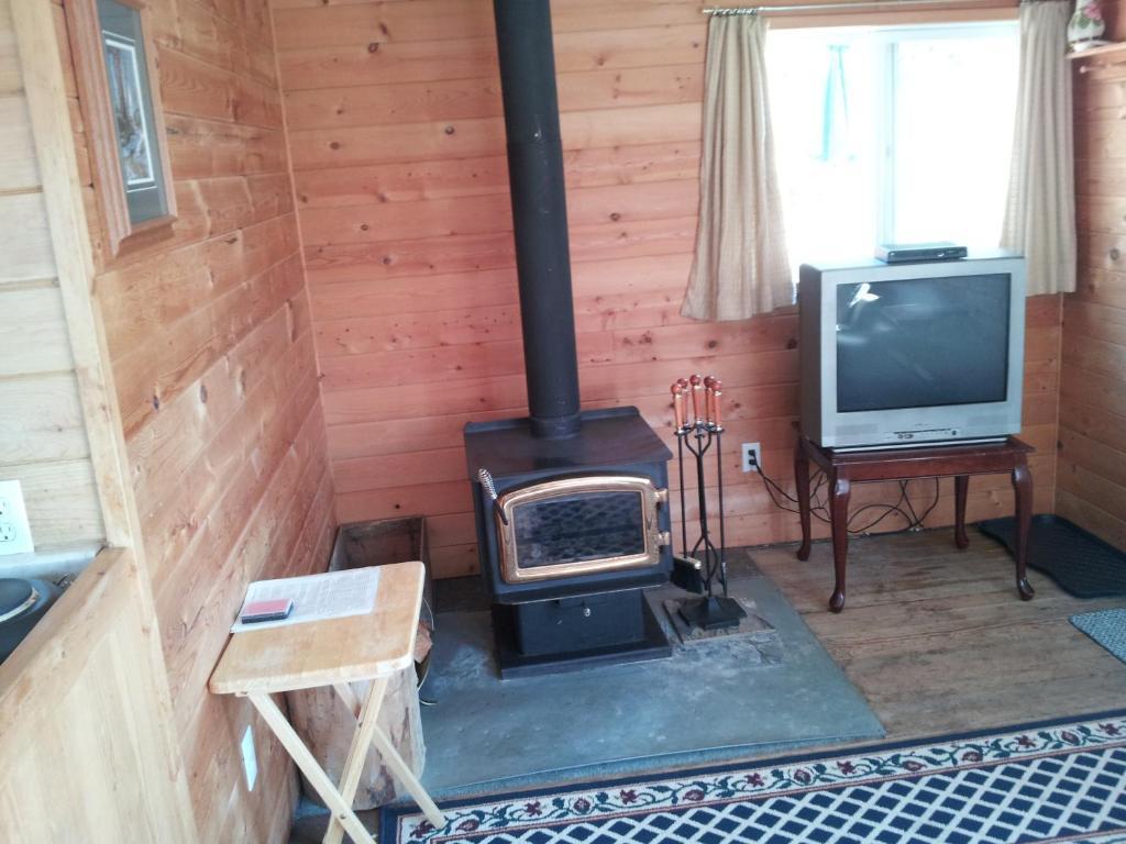 Steamboat Mountain Chalets Hotel Spillimacheen Cameră foto