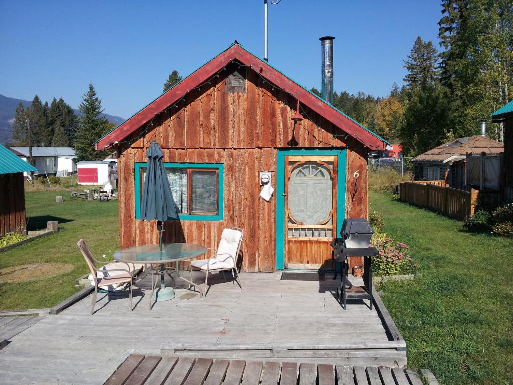 Steamboat Mountain Chalets Hotel Spillimacheen Exterior foto